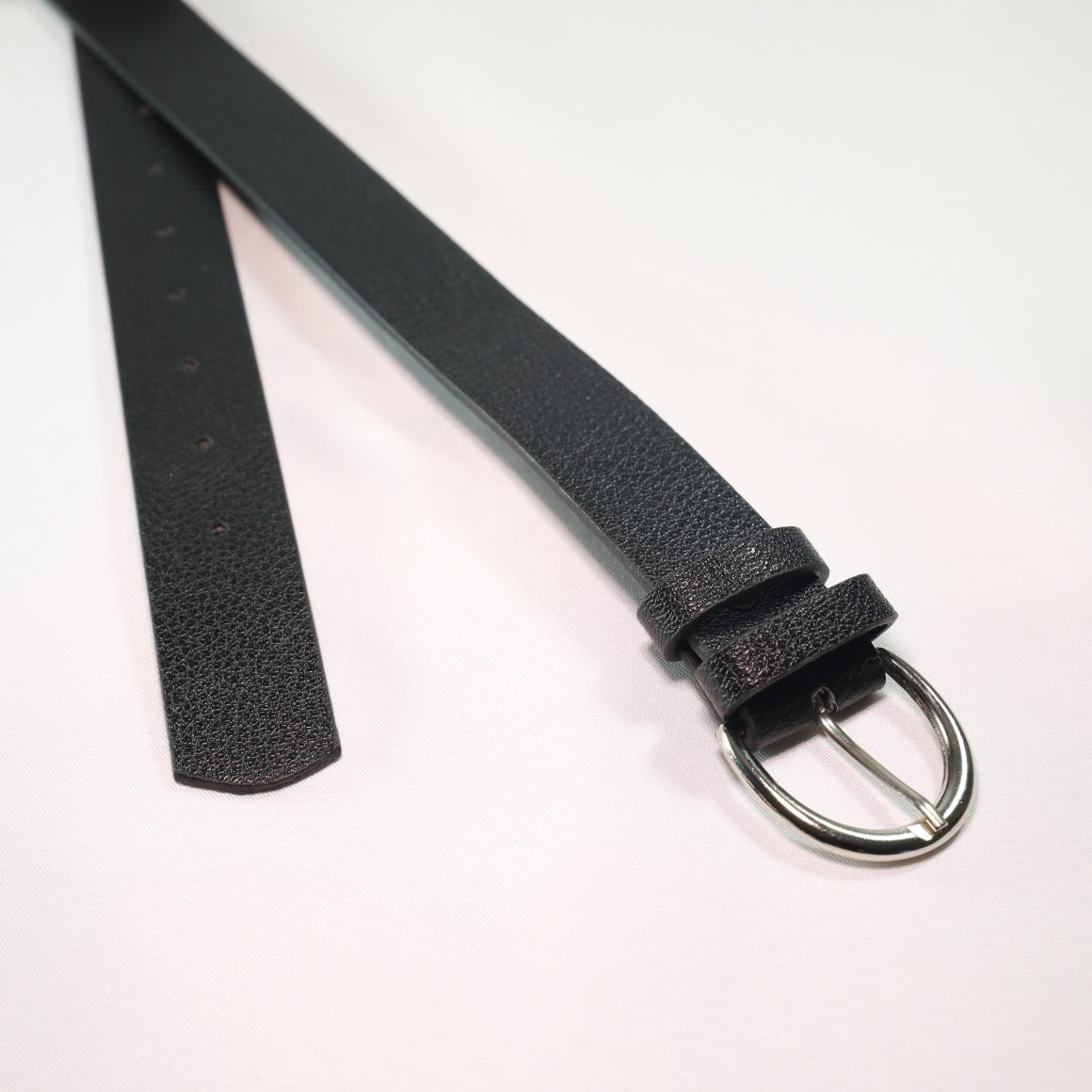 Ζώνη με μεταλλική αγκράφα